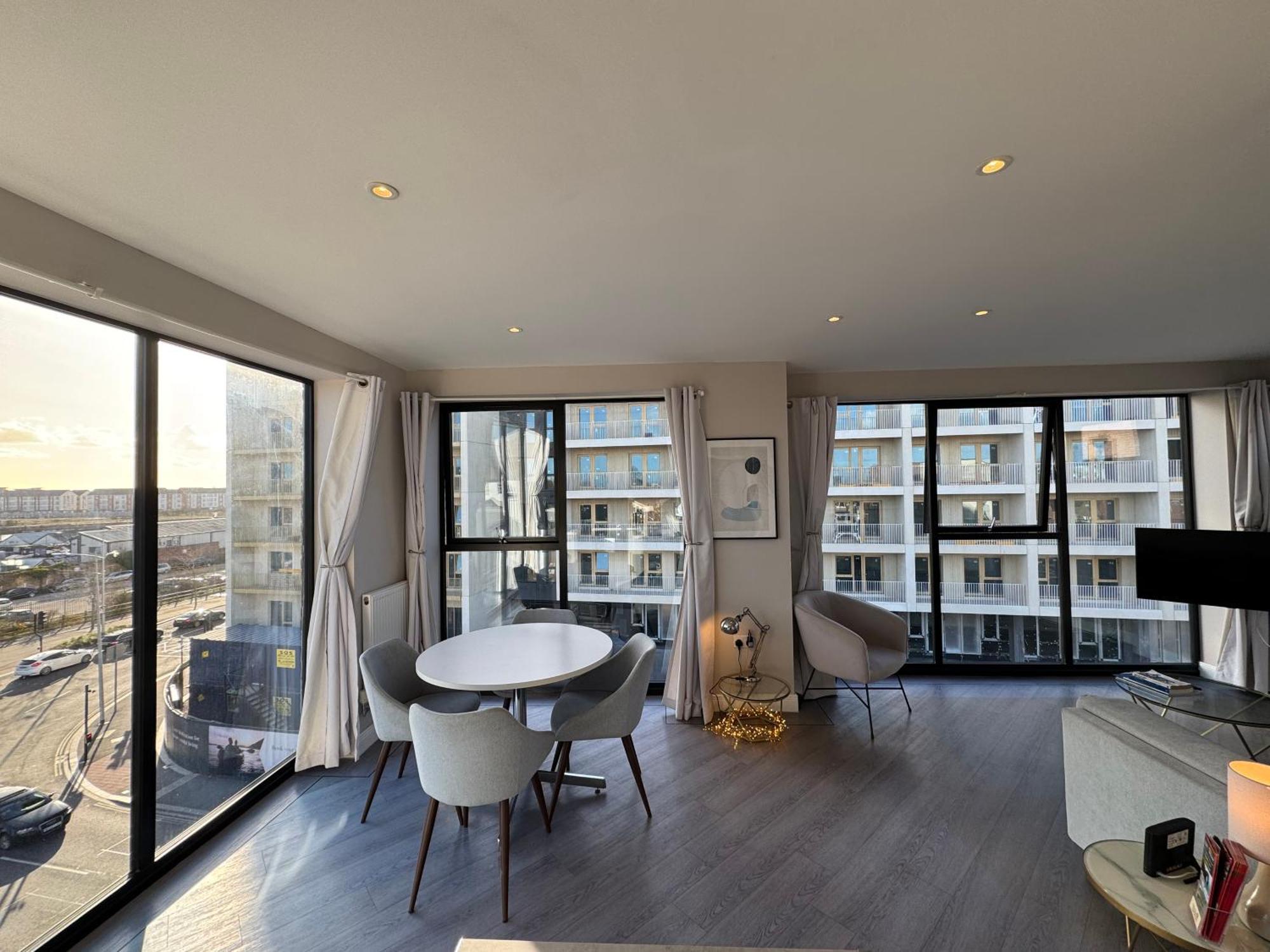 Appartement Penthouse - Harbour Views à Poole Extérieur photo